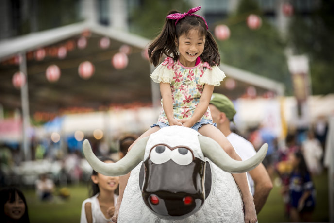 Hidde Hagemen Hirafu Matsuri 2016 Child Riding Ki Rodeo