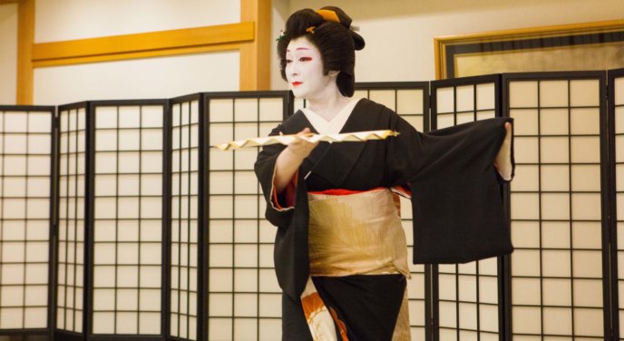 Geisha6 Crop