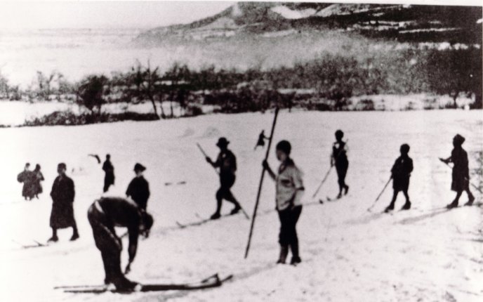 Kutchan Villagers 1913