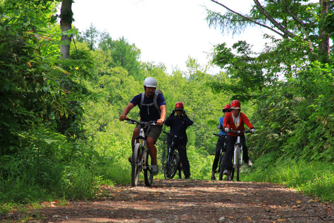 Mountain Bike 1200Px