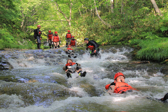 niseko-canyoning
