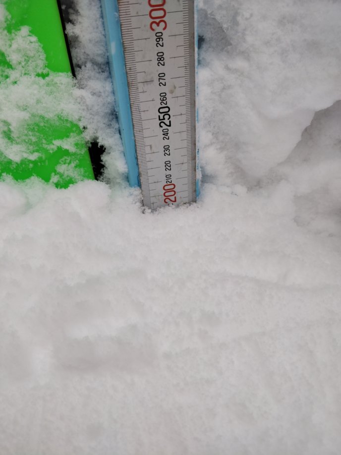Snowreport 20190208 090212