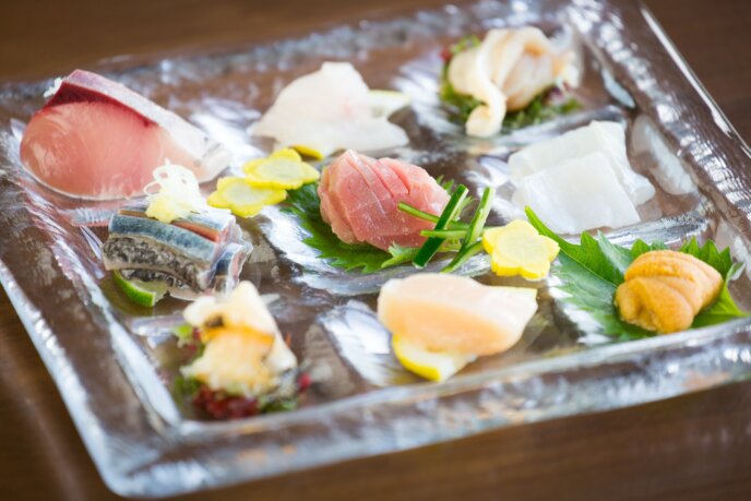 An Dining Sashimi Spread Raw Fish Plate Winter 2016