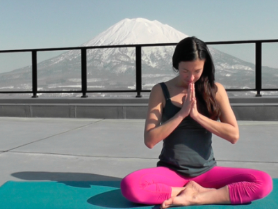 Powder Yoga Kanami Yotei Namaste