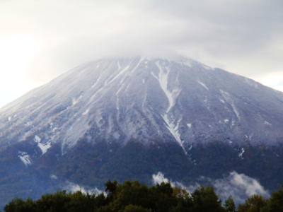 Yotei Snow Oct 5 2017 1 Edit Low Res