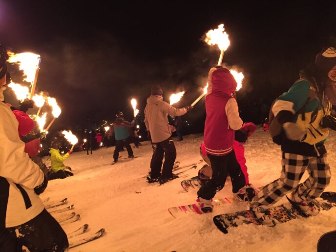 Torchlight skiing