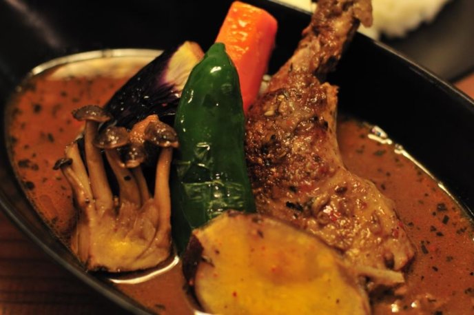 A spicy bowl of Tsubara Tsubara soup curry!